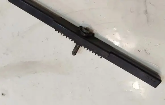 Mercedes-Benz C W205 Battery bracket 