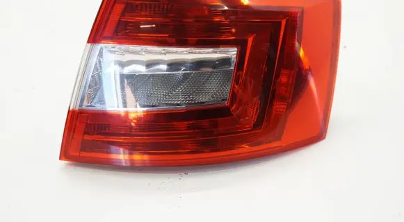 Skoda Octavia Mk3 (5E) Rear/tail lights ACR020626PT