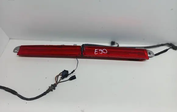 BMW 3 E90 E91 Third/center stoplight 168646