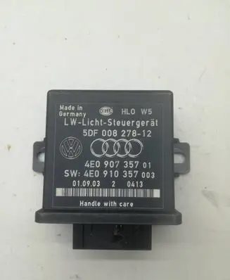 Audi A8 S8 D3 4E Light module LCM 5df00827812 4e0907357 4e0910357