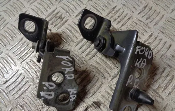 Ford Ka Front door hinge set E4B5A22800AH E4B5A22810AE