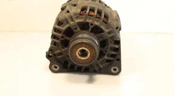 Audi A6 S6 C5 4B Generator/alternator