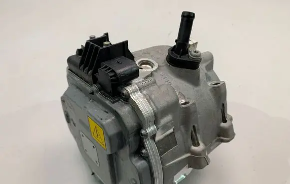 Audi A8 S8 D5 Generator/alternator 4N0903028Q
