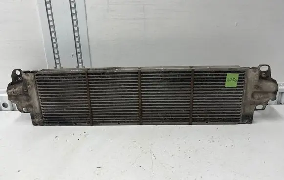 Volkswagen Multivan T5 Intercooler radiator 7H0145804B D6703