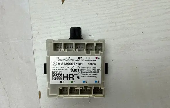 Mercedes-Benz E AMG W213 Door control unit/module A2139001718 A2139011208