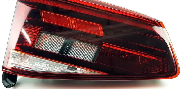 Volkswagen PASSAT B8 Rear/tail lights 3G9945093G