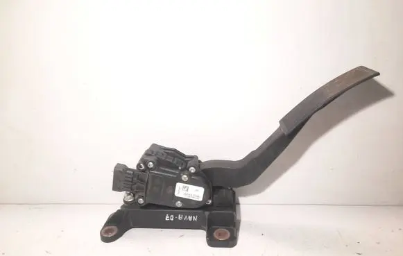 Nissan Navara D40 Accelerator throttle pedal 6PV93390101