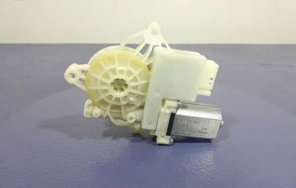 Front door window regulator with motor