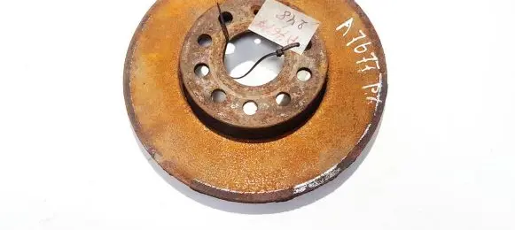 Volkswagen Touran I Front brake disc ventiliuojamas