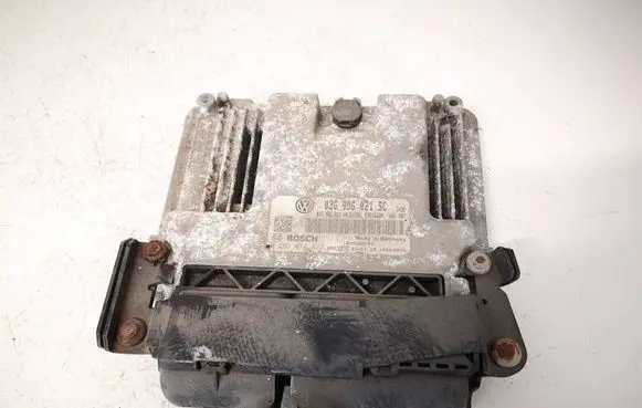 Seat Leon (1P) Engine control unit/module 03G906021SC 0281014422