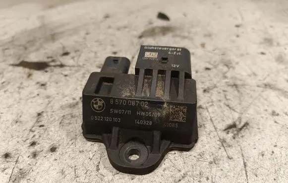 BMW 4 F32 F33 Glow plug pre-heat relay 8570087