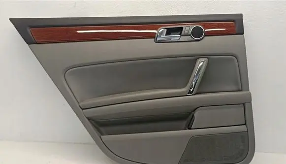 Volkswagen Phaeton Rear door card panel trim