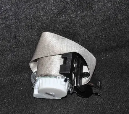 BMW 7 F01 F02 F03 F04 Middle seatbelt (rear) 9163244