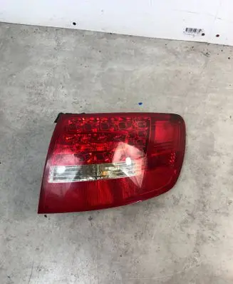 Audi A6 S6 C6 4F Rear/tail lights 4F9945222C