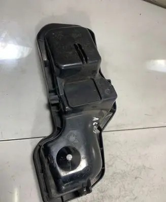 Audi A6 S6 C5 4B Headlight/headlamp dust cover 15381301