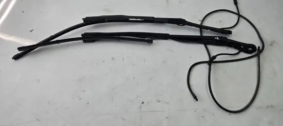 BMW 3 G20 G21 Windshield/front glass wiper blade 9448920