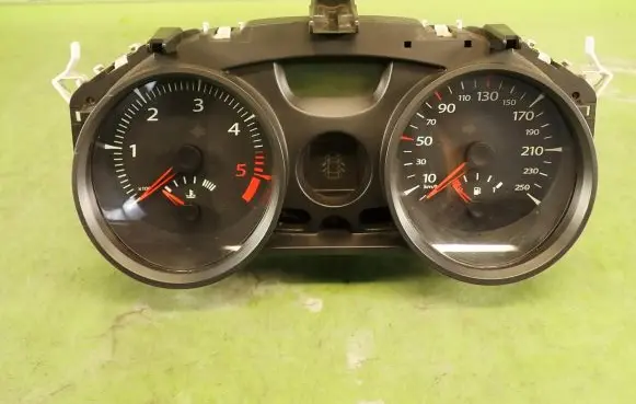 Renault Megane II Speedometer (instrument cluster) 8200720305