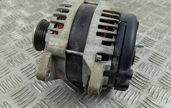 SsangYong Musso Generator/alternator A6711540302