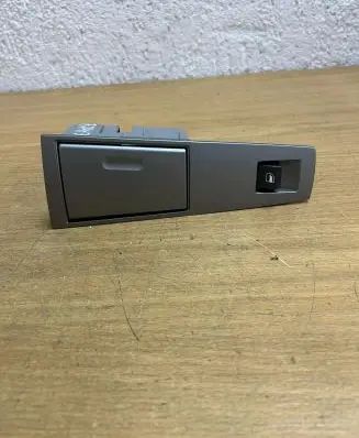 BMW 7 E65 E66 Car ashtray 7024490 100014838