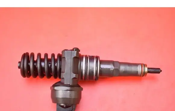 Volkswagen Sharan Fuel injector 038130073AK