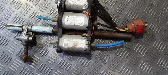 Peugeot 407 Seat adjustment motor L0054225AH01