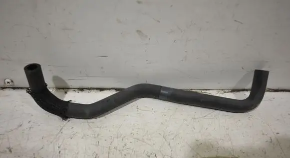 Toyota RAV 4 (XA50) Engine coolant pipe/hose