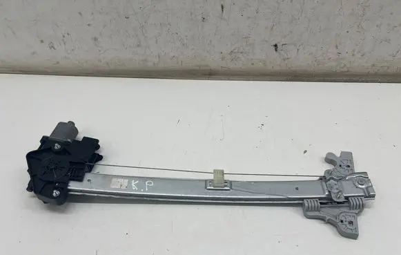 Hyundai Kona II Front door window regulator with motor 82450BE010