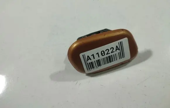 Peugeot 207 Headlight washer spray nozzle cap/cover 9680137780
