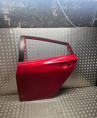 Toyota Prius (XW50) Rear door