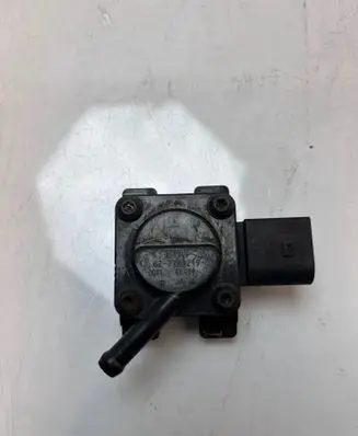 BMW 5 E60 E61 Exhaust gas pressure sensor 7789219