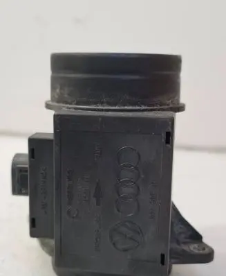 Volkswagen II LT Mass air flow meter 71822101