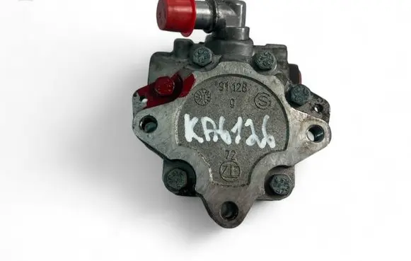 Audi A6 S6 C5 4B Power steering pump 4B0145156N