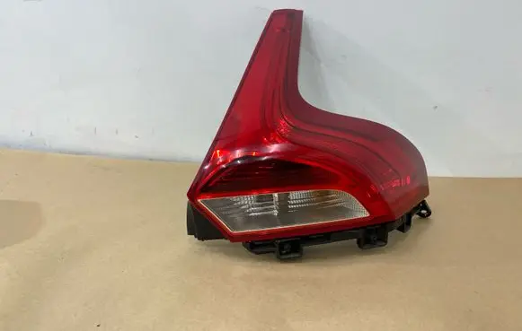 Volvo V40 Rear/tail lights 31395845