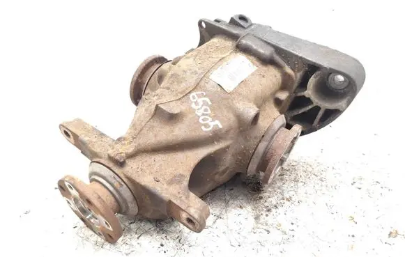 BMW 1 E81 E87 Rear differential 7524319