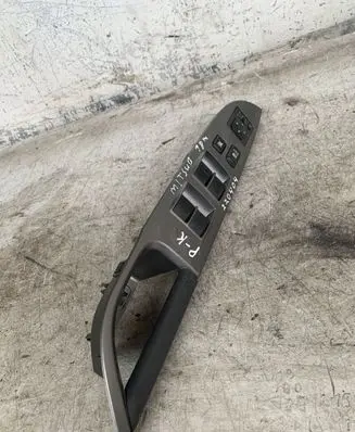 Mitsubishi ASX Electric window control switch 8608A261