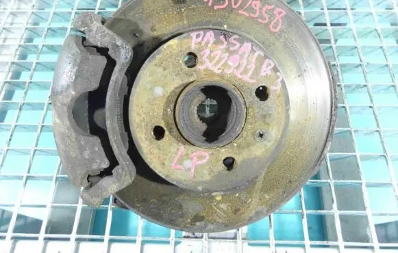 Volkswagen PASSAT B3 Front wheel hub spindle knuckle IMPRK1302958