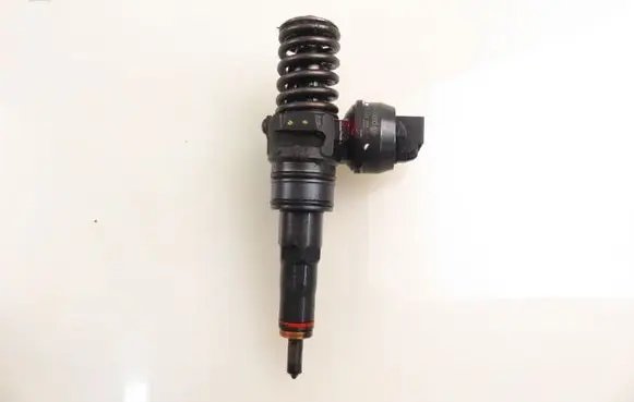 Volkswagen Sharan Fuel injector 0414720038 038130073AK