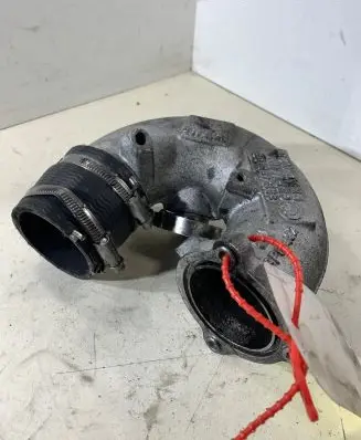 BMW X6 F16 Intercooler hose/pipe 8515486