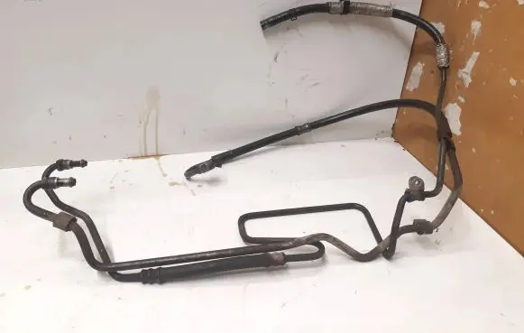 Volkswagen Caddy Power steering hose/pipe/line