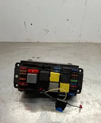 Mercedes-Benz C W203 Fuse box set 0025459301 5DK00797320