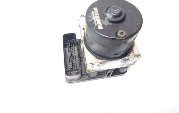 Volkswagen Jetta V ABS Pump 1K0907379AC 1K0614517AF