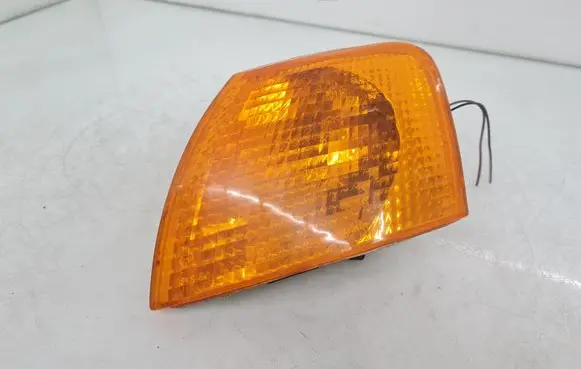 Front indicator light
