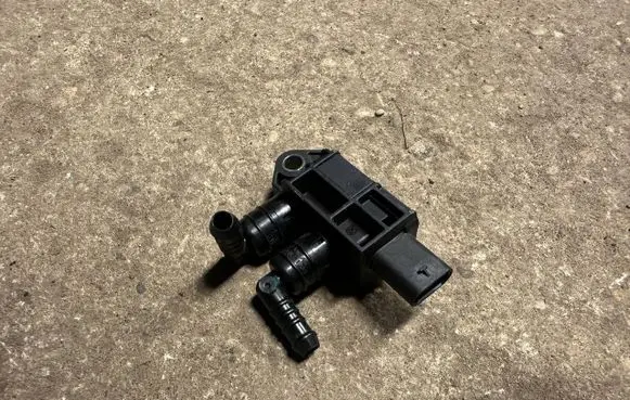 Audi A6 S6 C8 4K EGR valve 04L906051E 85996889 85MPP0101