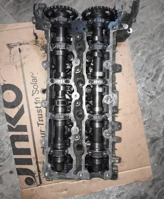 Mercedes-Benz Sprinter W906 Engine head R6510160201
