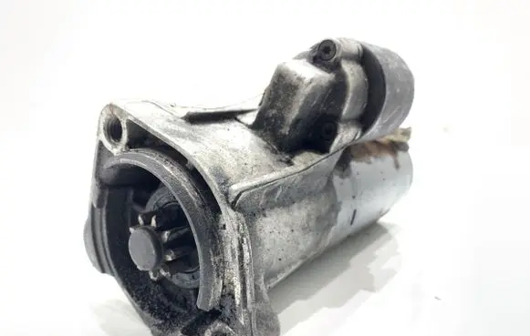 Audi A6 S6 C6 4F Starter motor 0001124020