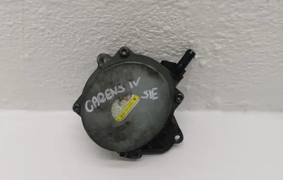 KIA Carens IV Vacuum pump
