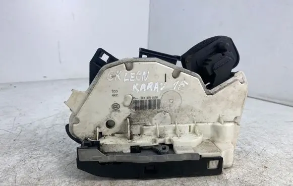 Seat Leon (5F) Rear door lock 5K4839015R