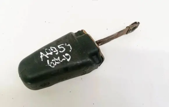 Volkswagen PASSAT B4 Rear door check strap stopper 3A0837323