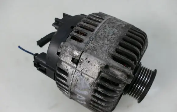 Audi A8 S8 D3 4E Generator/alternator 059903015R