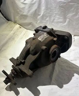 BMW X5 F15 Rear differential 7636996 AM361315 901401290160000